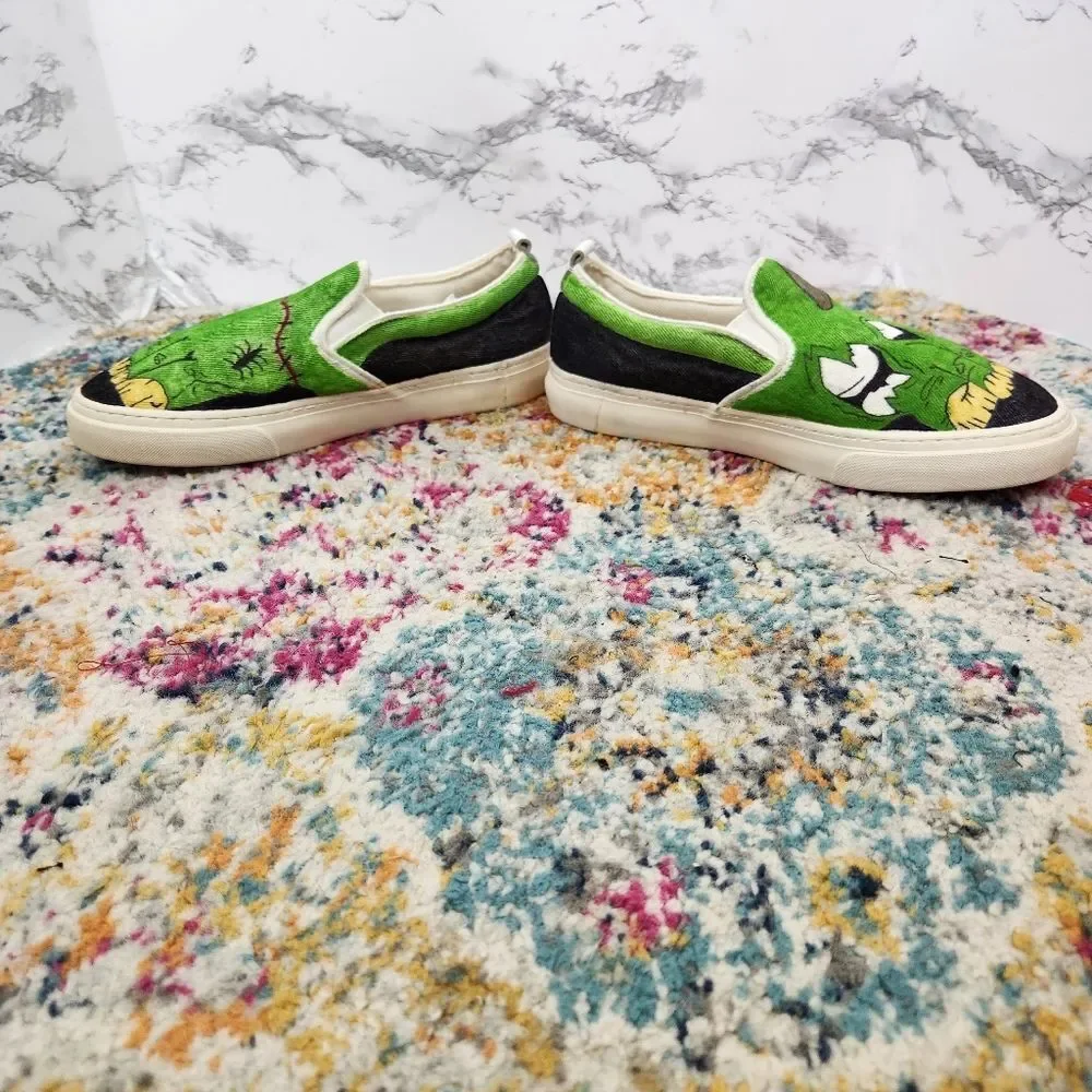 Gap Canvas Slip On Sneakers with Zombie Feet Sharpie Art Size 9